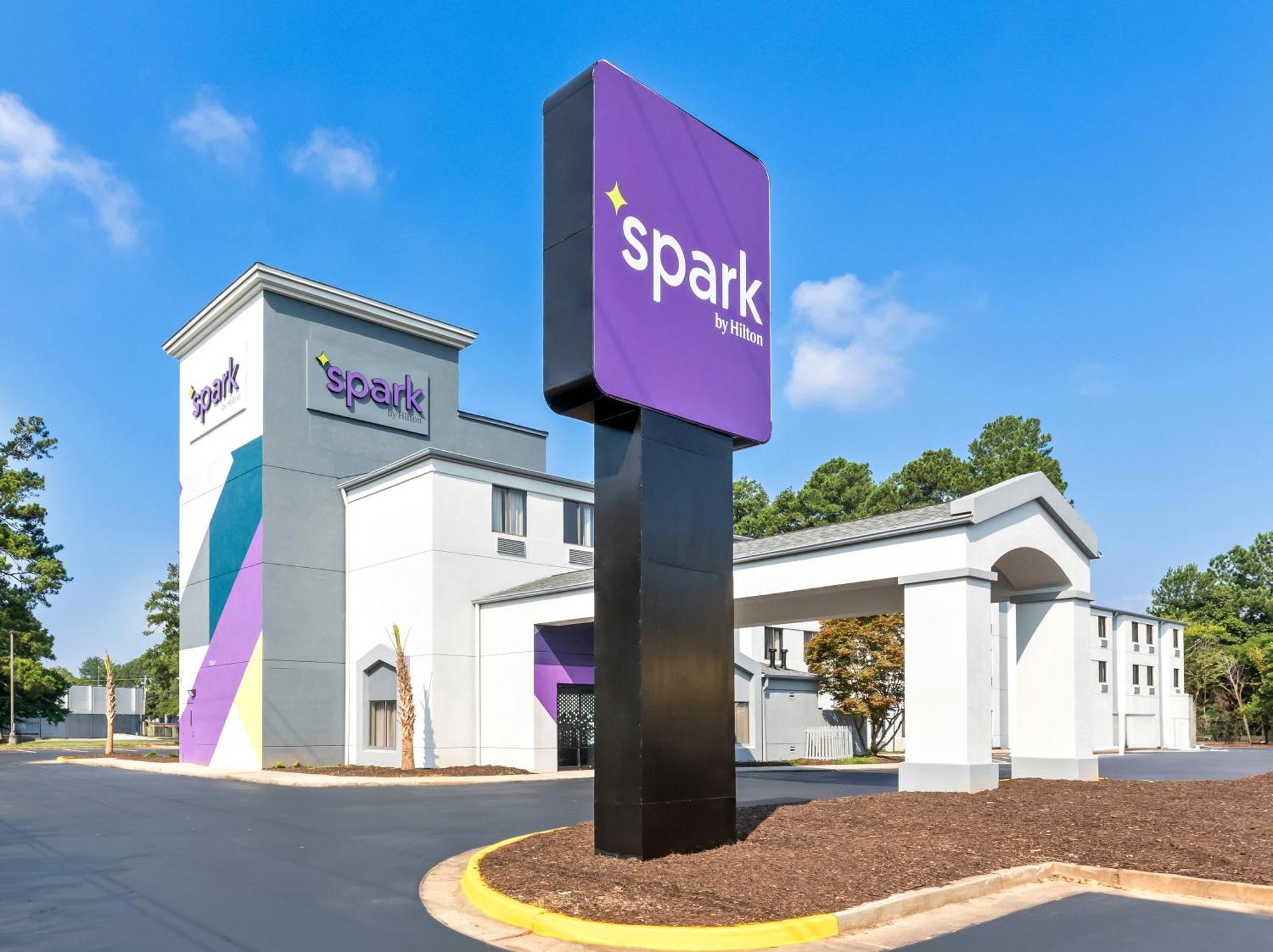 Spark By Hilton Огъста Екстериор снимка